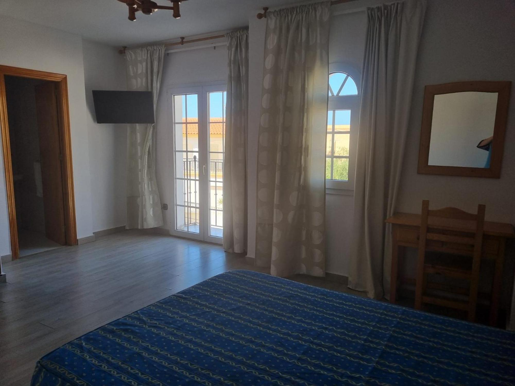 Hostal Calaverde Вильярикос Экстерьер фото