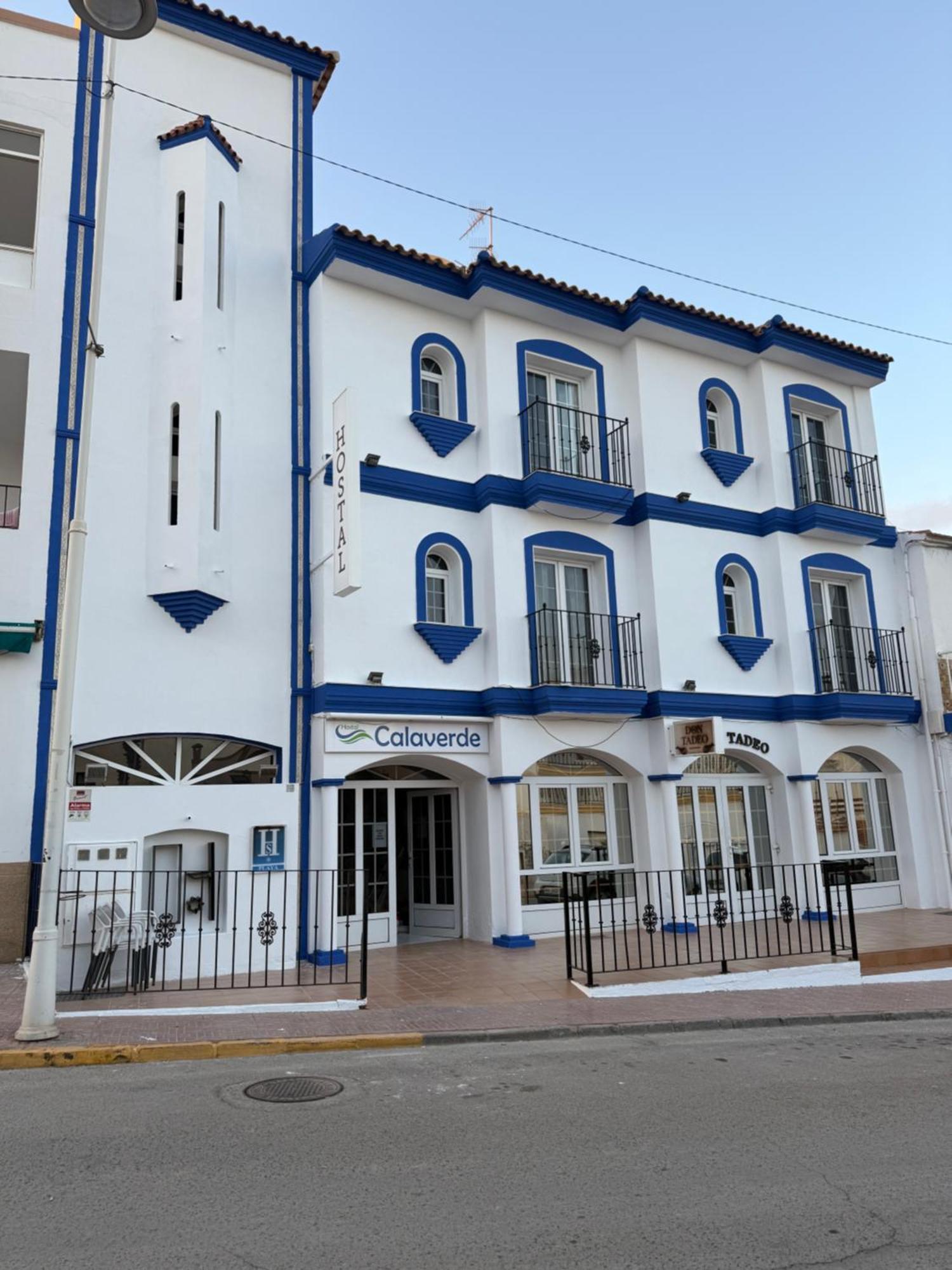 Hostal Calaverde Вильярикос Экстерьер фото